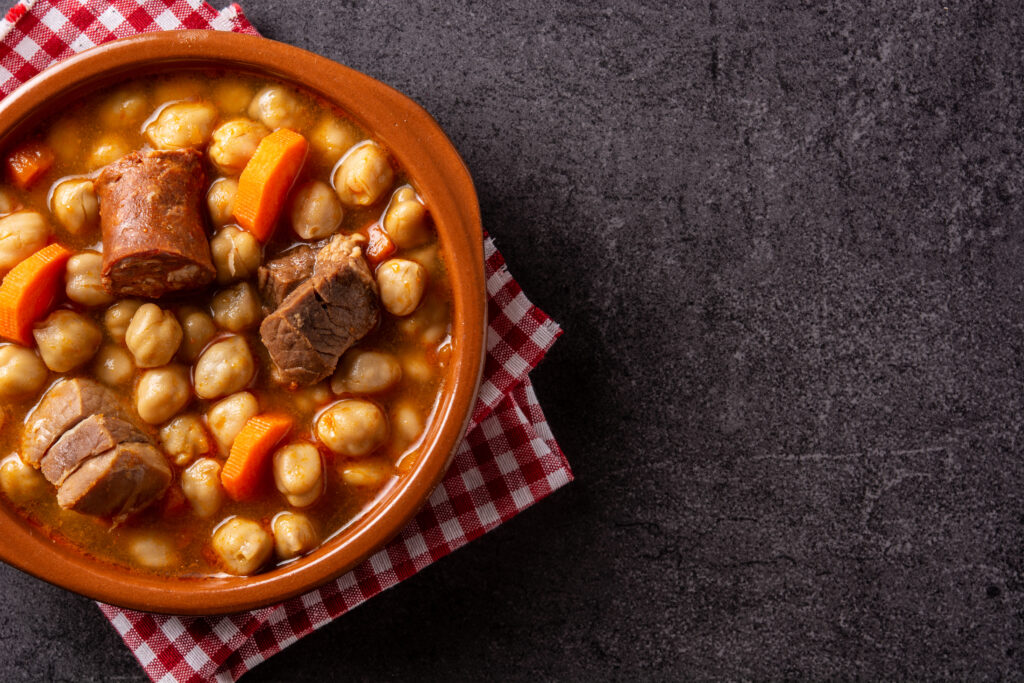 Cocido madrileño, plato típico de Madrid